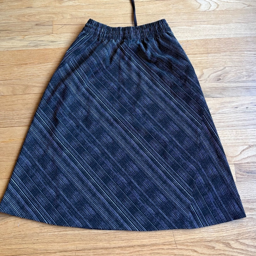 Athleta Arrival skirt- XS midi A-line --LIKE NEW! Black/white. - Picture 2 of 10